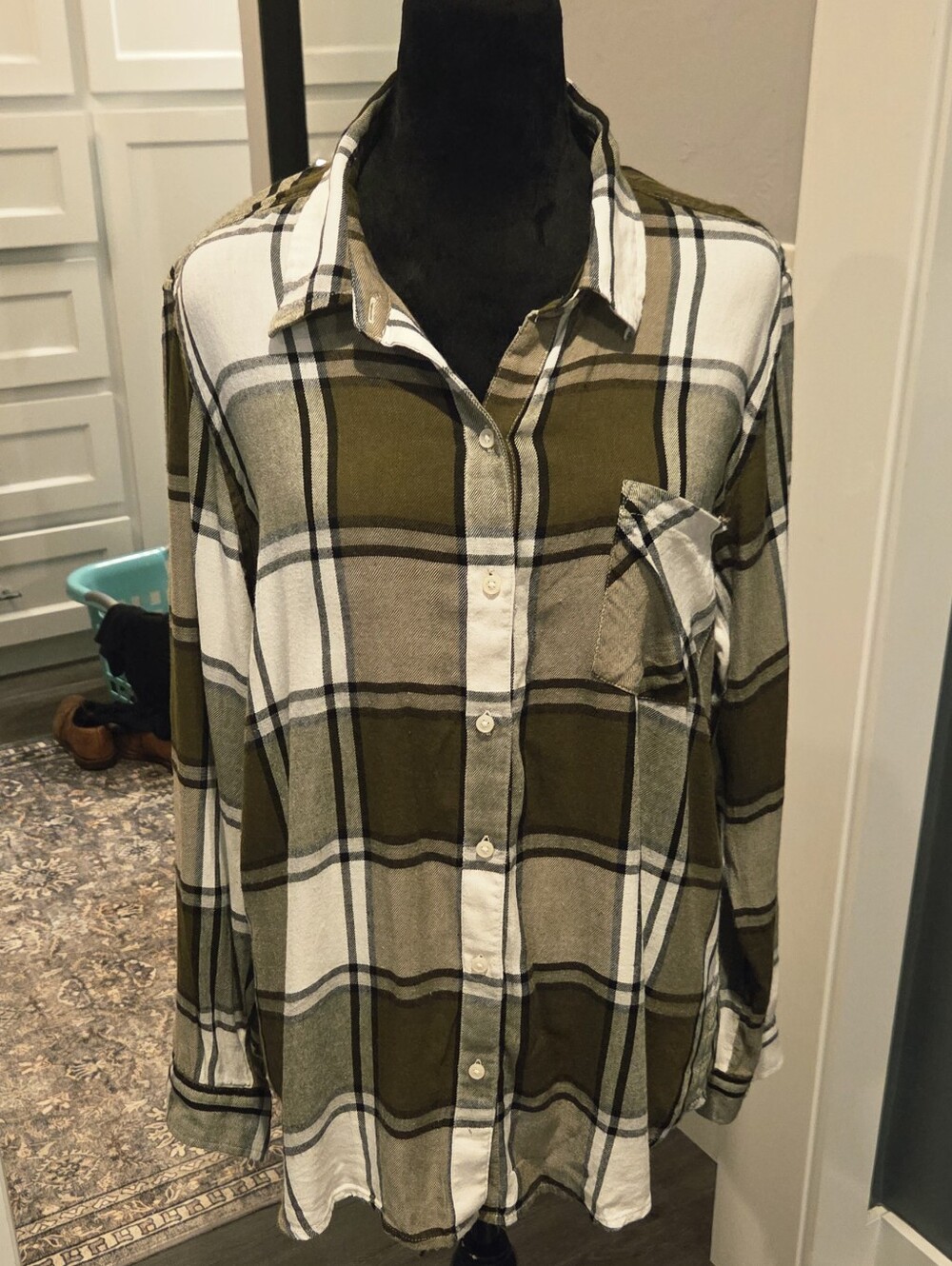 Lucky Brand Olive & Cream Plaid Button-Down Shirt